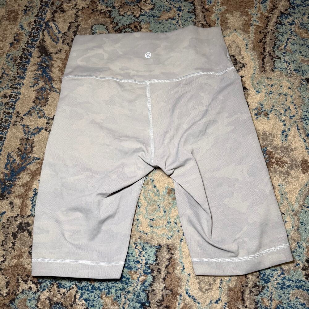 Lululemon Wunder Under Short